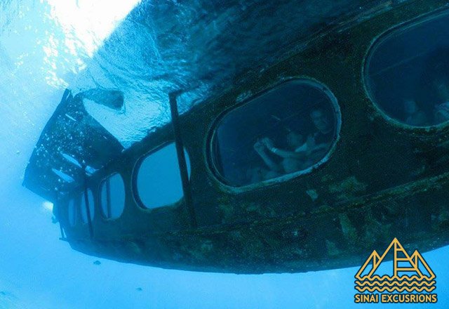 submarine in hurghada