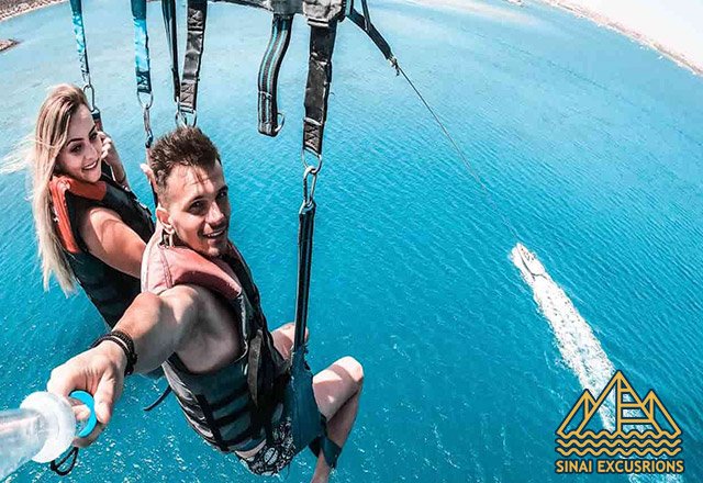 Parasailing in hurghada