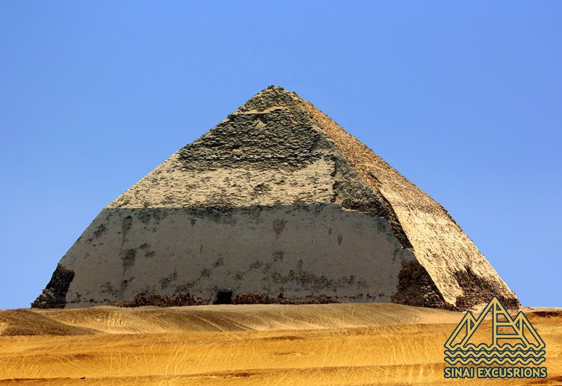Giza Pyramids, Sphinx, Saqqara & Dahshur From Hurghada