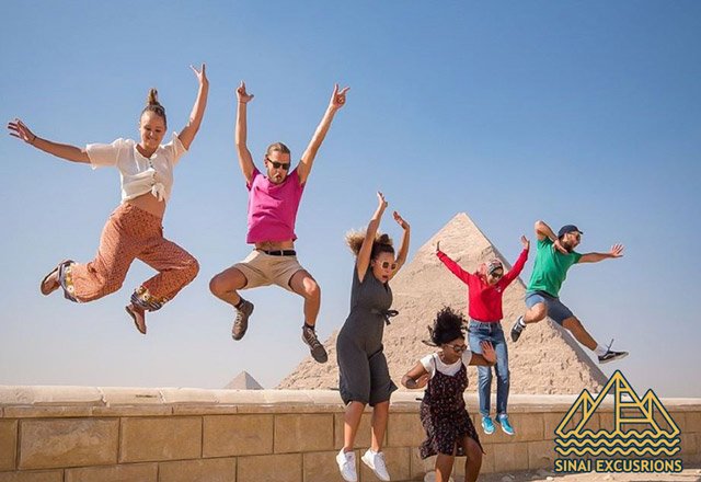 Giza Pyramids, Sphinx, Saqqara & Dahshur From Hurghada
