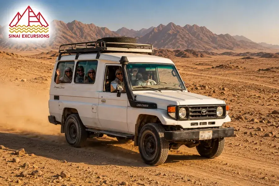 4x4 jeep desert canyon safari — Sinai Excursions Hurghada.